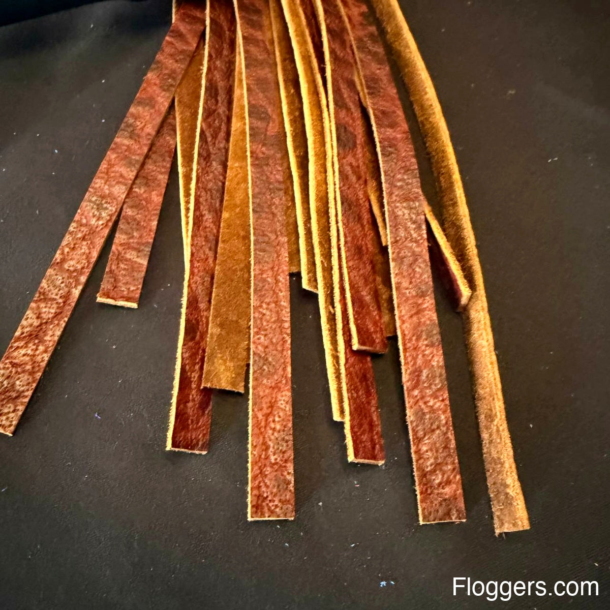 Medium Brown & Copper Flogger