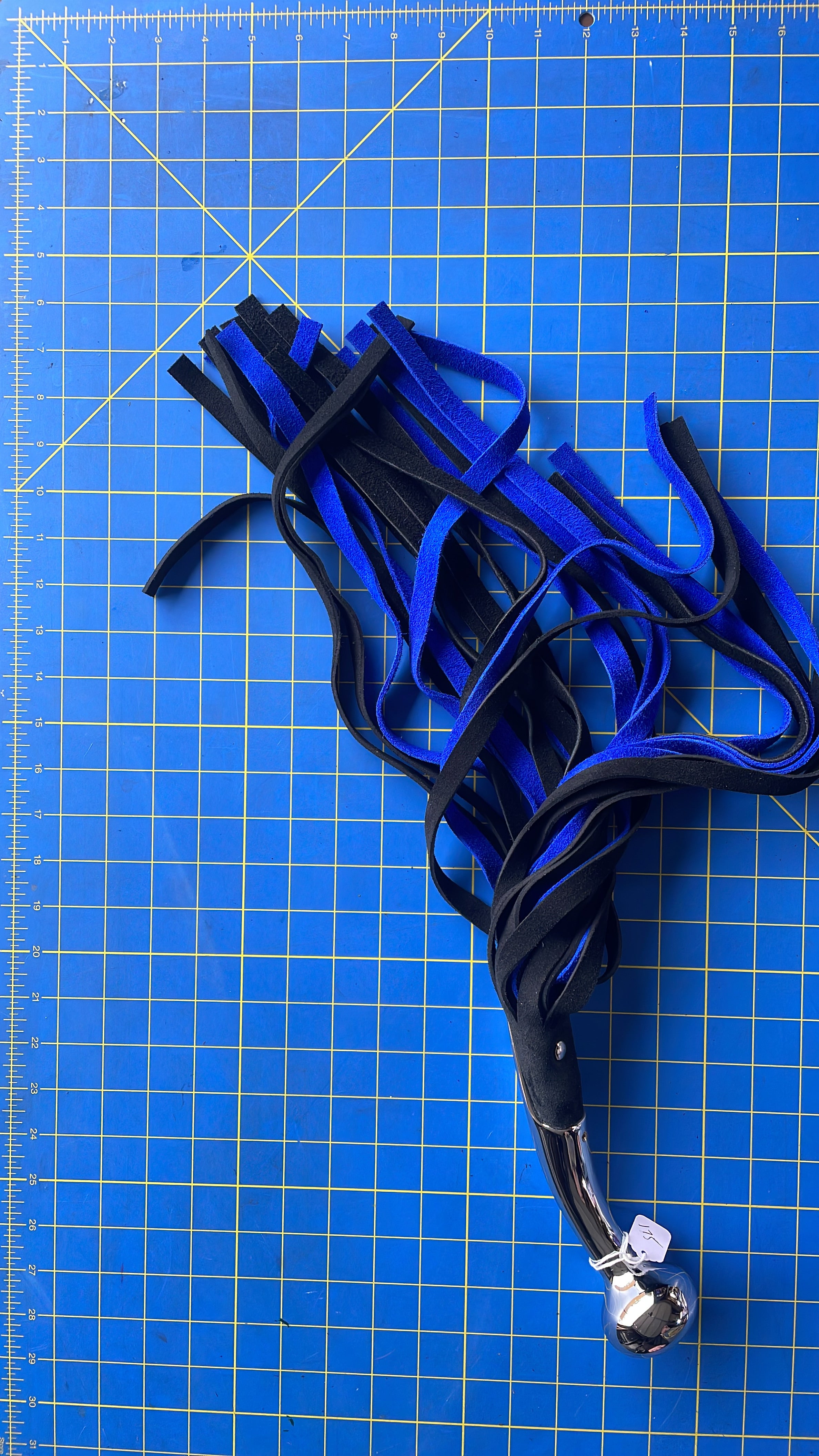 Stainless Steel Hame tip Flogger