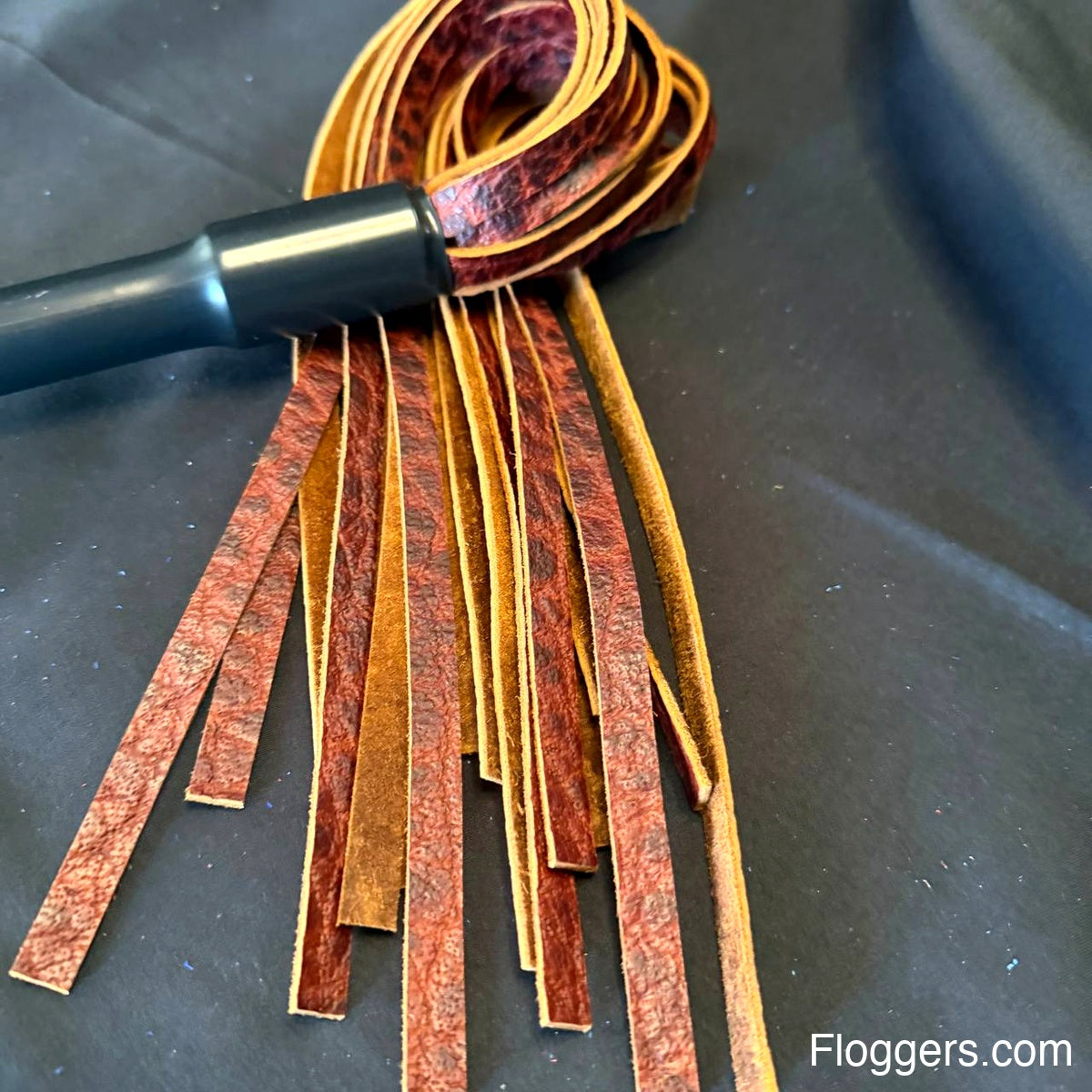 Medium Brown & Copper Flogger