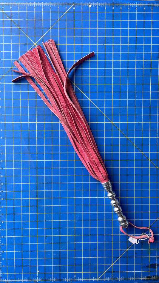 Large aluminum handled flogger